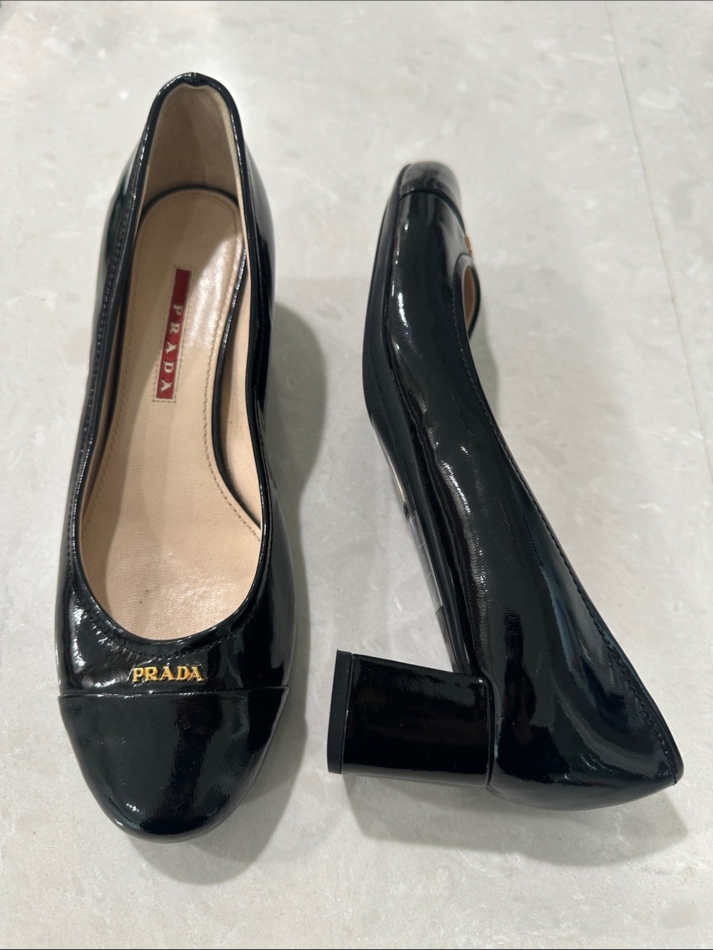 Y2K Prada 5.5 Black Patent Leather Low Block Heel Pumps with Gold Logo